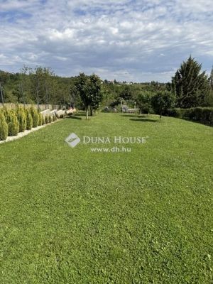 Eladó családi ház Pécs