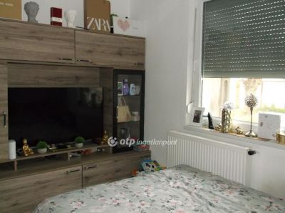 Eladó családi ház Hatvan