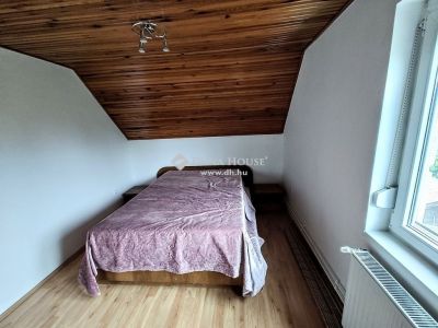 Eladó családi ház Szeged