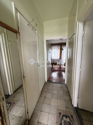 Eladó lakás Pécs