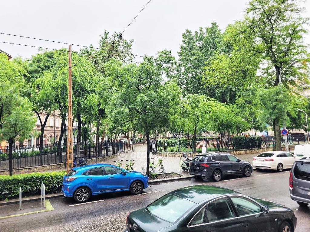 Eladó lakás Budapest